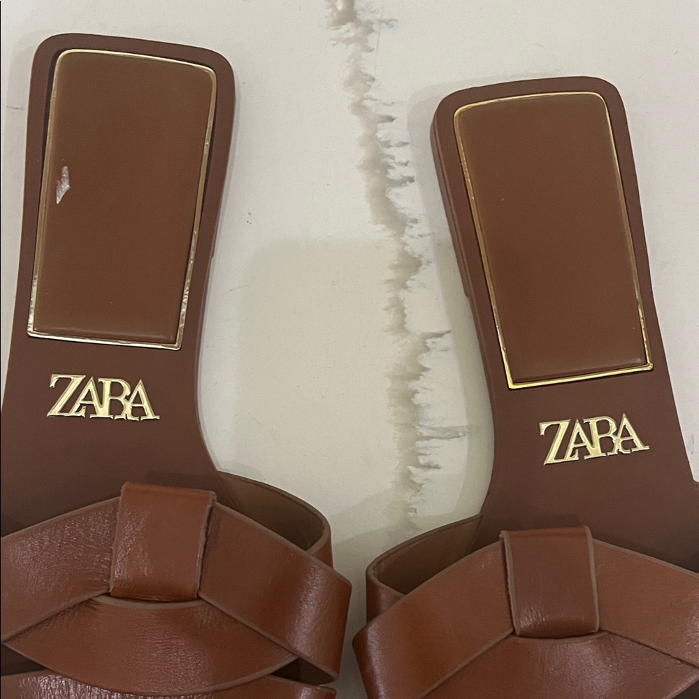 Zara Women's Tan Leather Sandals - Picture 4 of 4